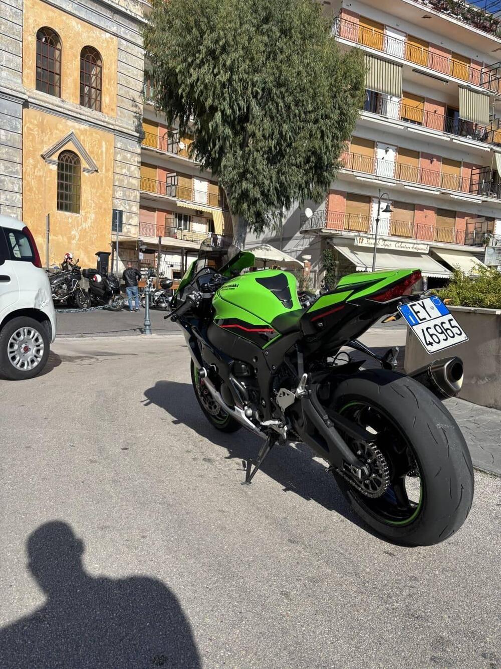 Kawasaki Ninja 1000 ZX-10R (2021 - 25) (4)