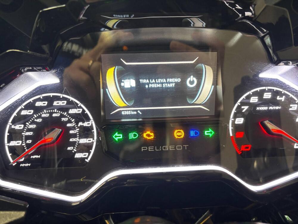 Peugeot XP400 GT (2023 - 24) (4)