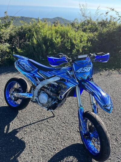 Yamaha YZ 450 F (2022) usata