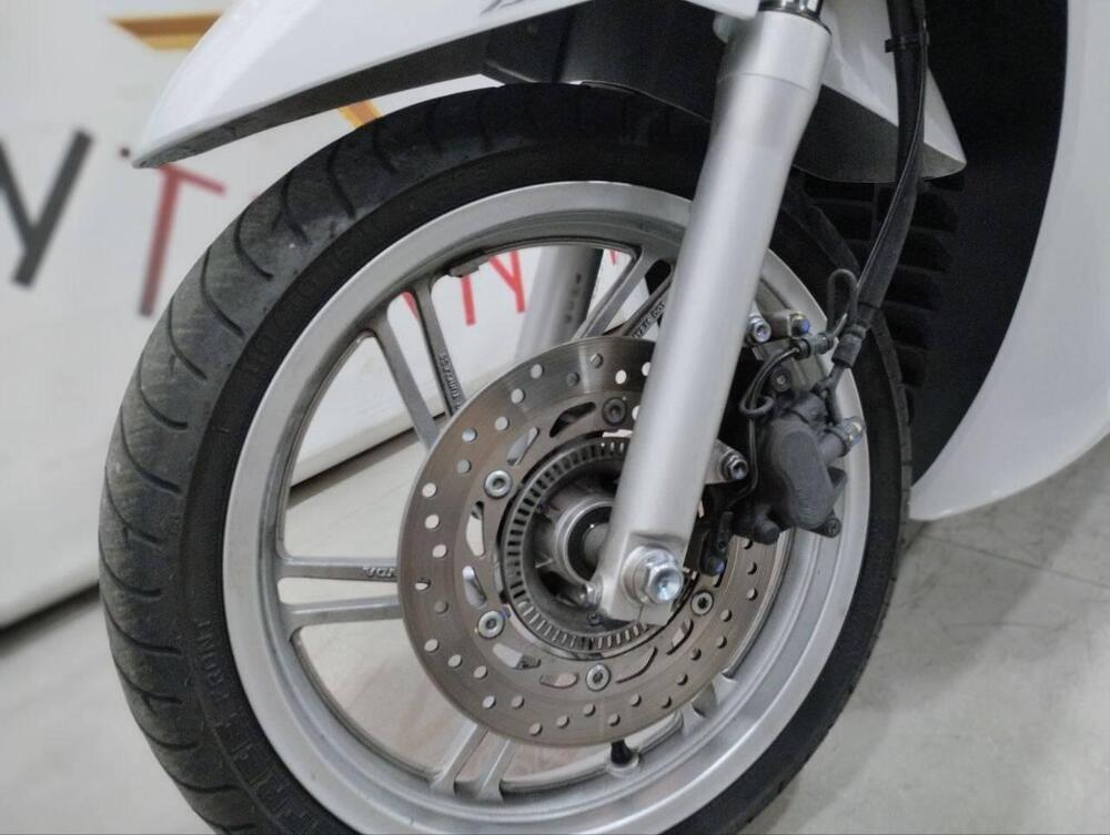 Honda SH 350 (2021 - 24) (6)