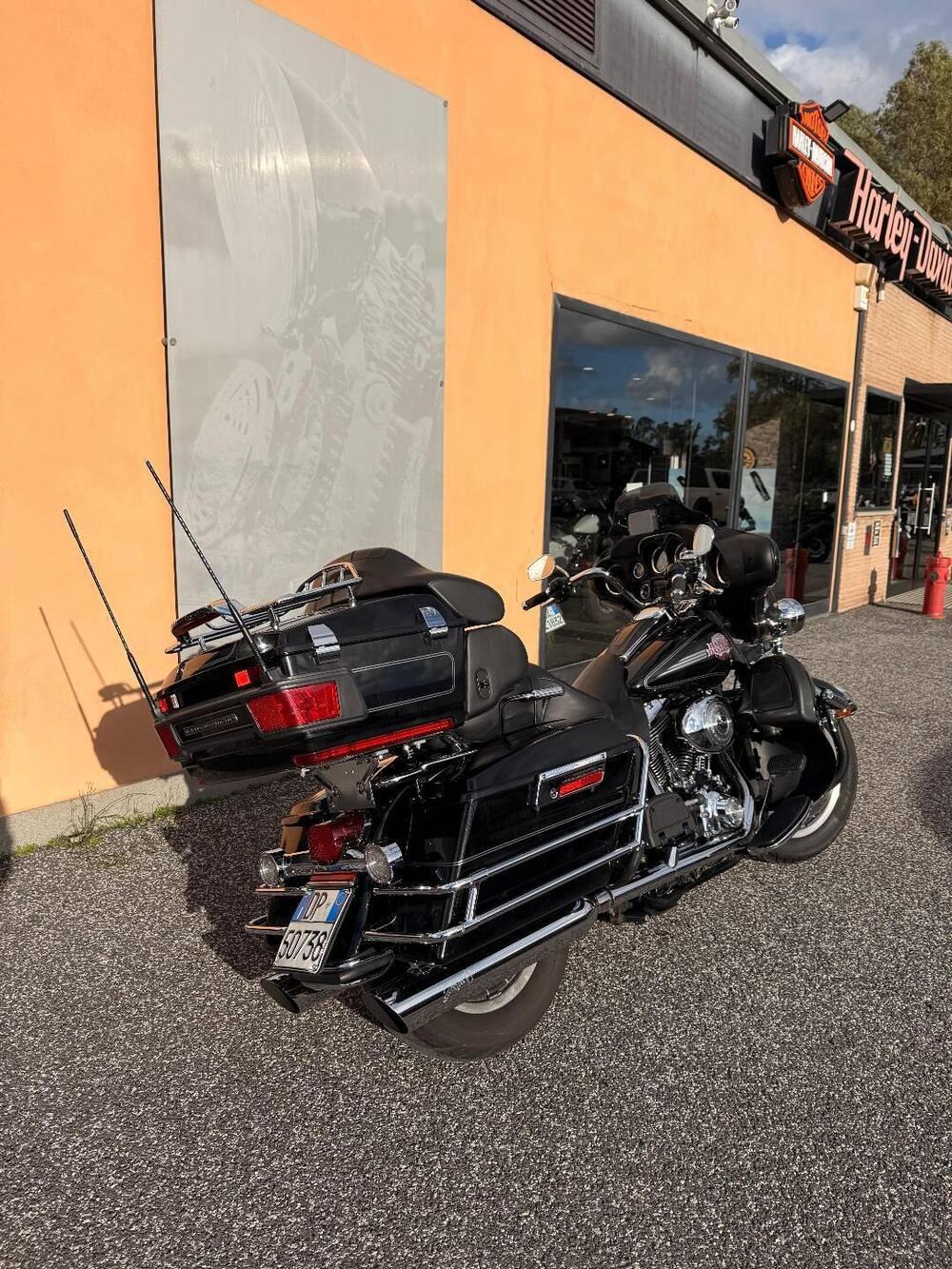 Harley-Davidson 1450 Electra Glide Ultra Classic (2006 - 07) - FLHTCUI (3)