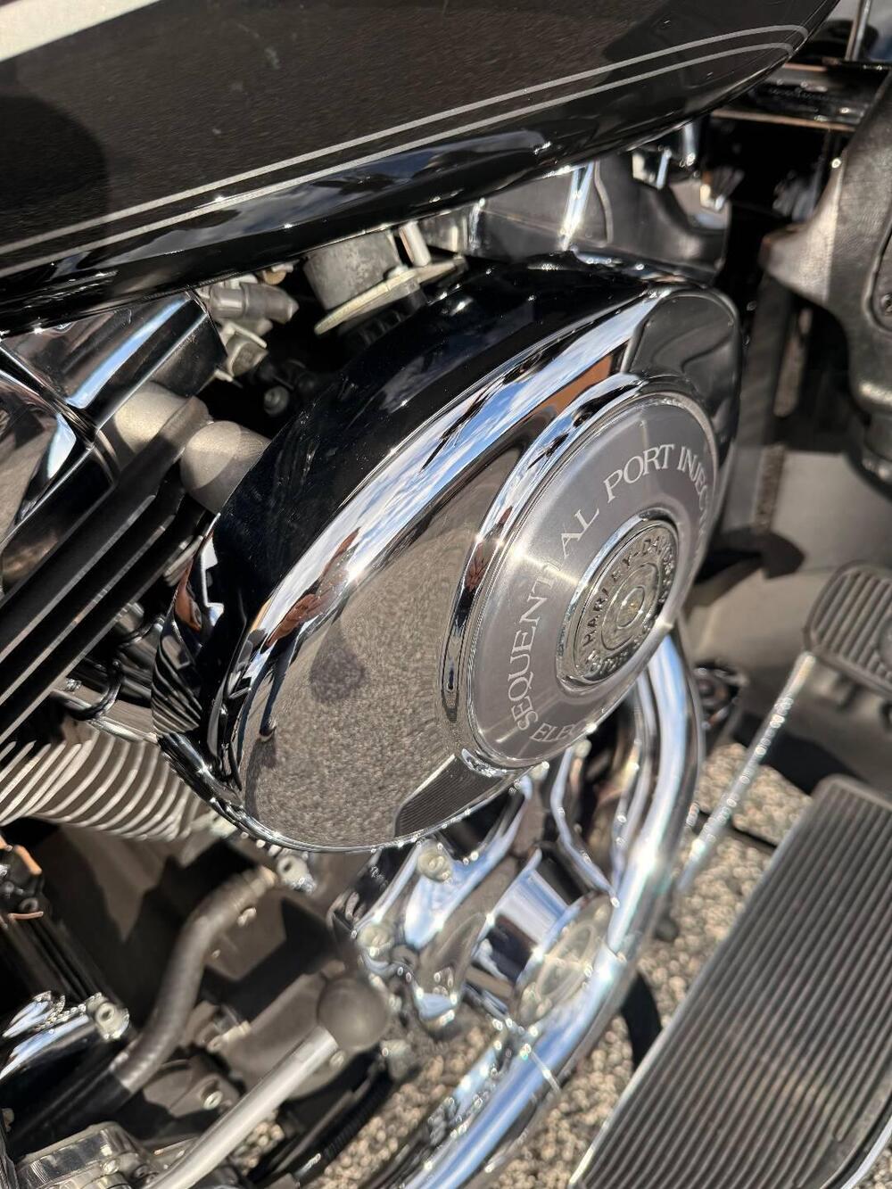 Harley-Davidson 1450 Electra Glide Ultra Classic (2006 - 07) - FLHTCUI (9)