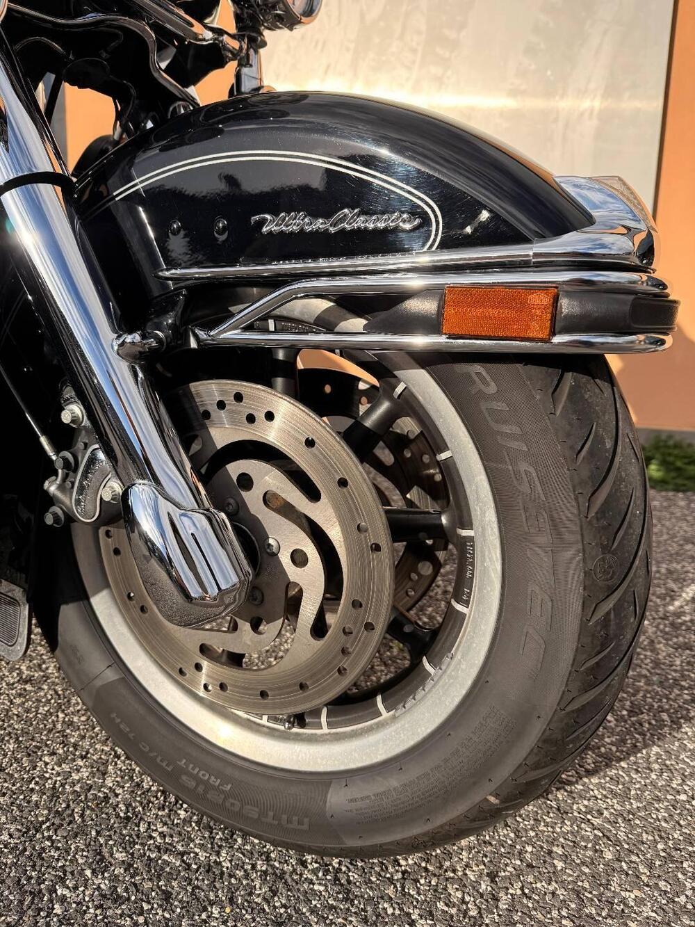 Harley-Davidson 1450 Electra Glide Ultra Classic (2006 - 07) - FLHTCUI (13)