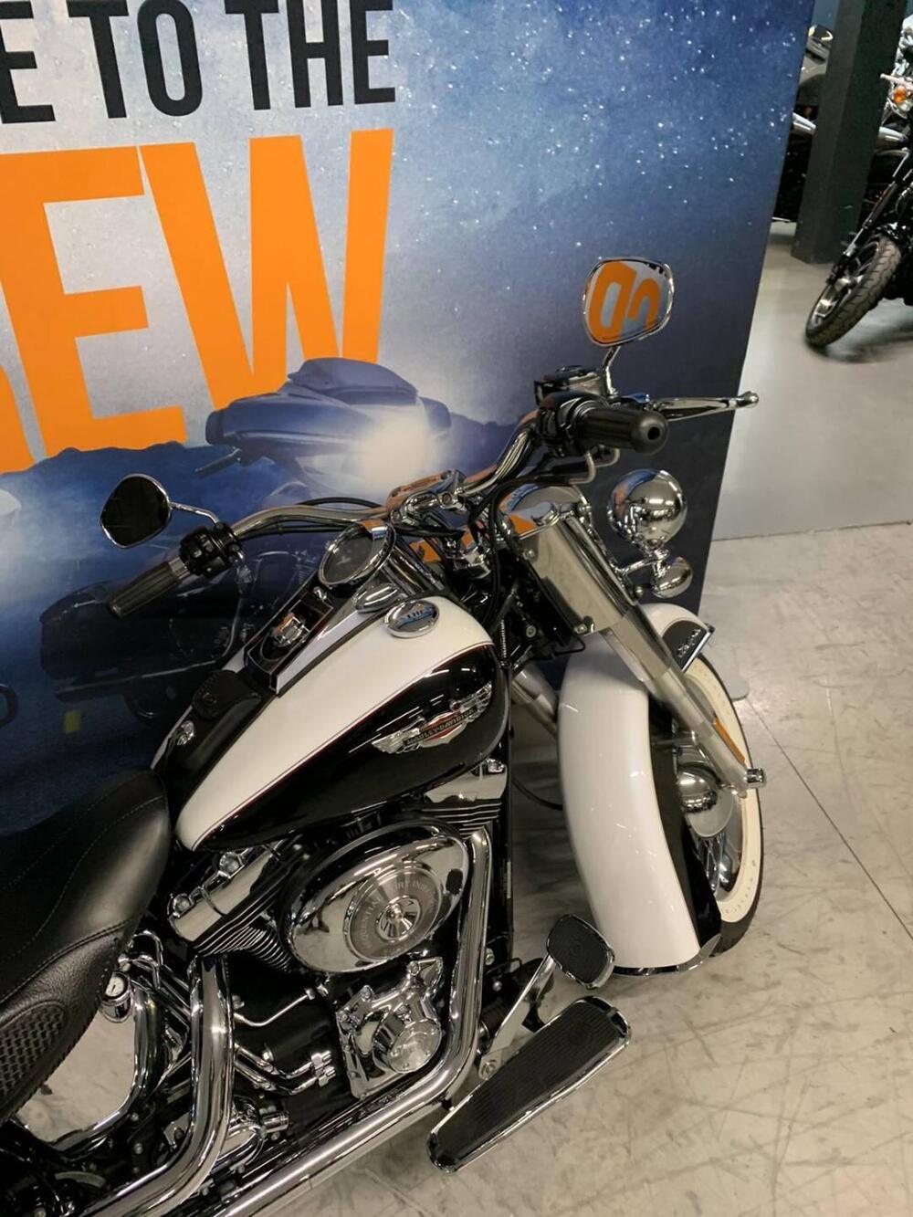 Harley-Davidson 1450 Deluxe (2005 - 06) - FLSTNI (7)