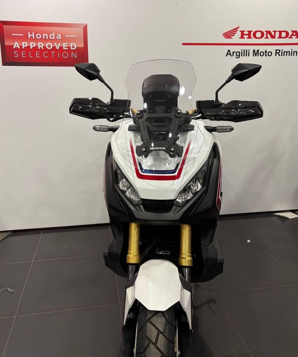Honda X-ADV 750 (2017) (2)