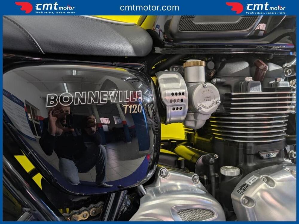 Triumph Bonneville T120 (2021 - 25) (10)