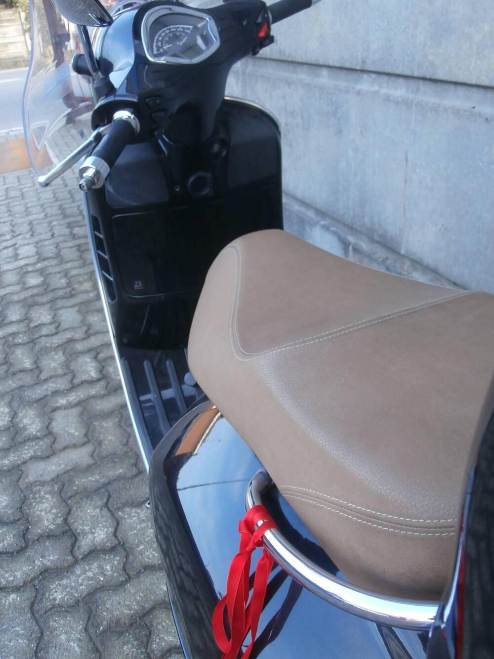 Vespa GTS 300 (2017 - 18) (11)
