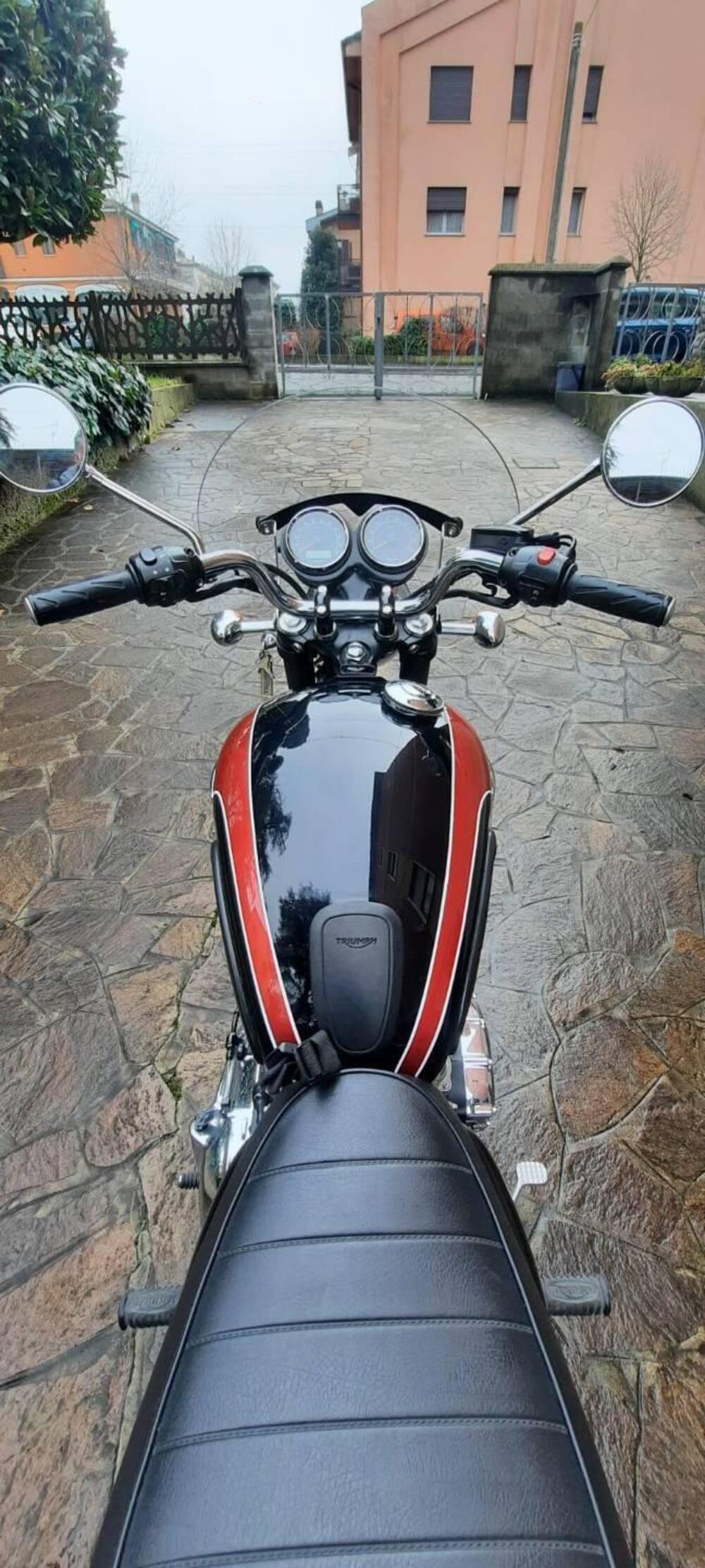 Triumph Bonneville T100 (2008 - 16) (6)