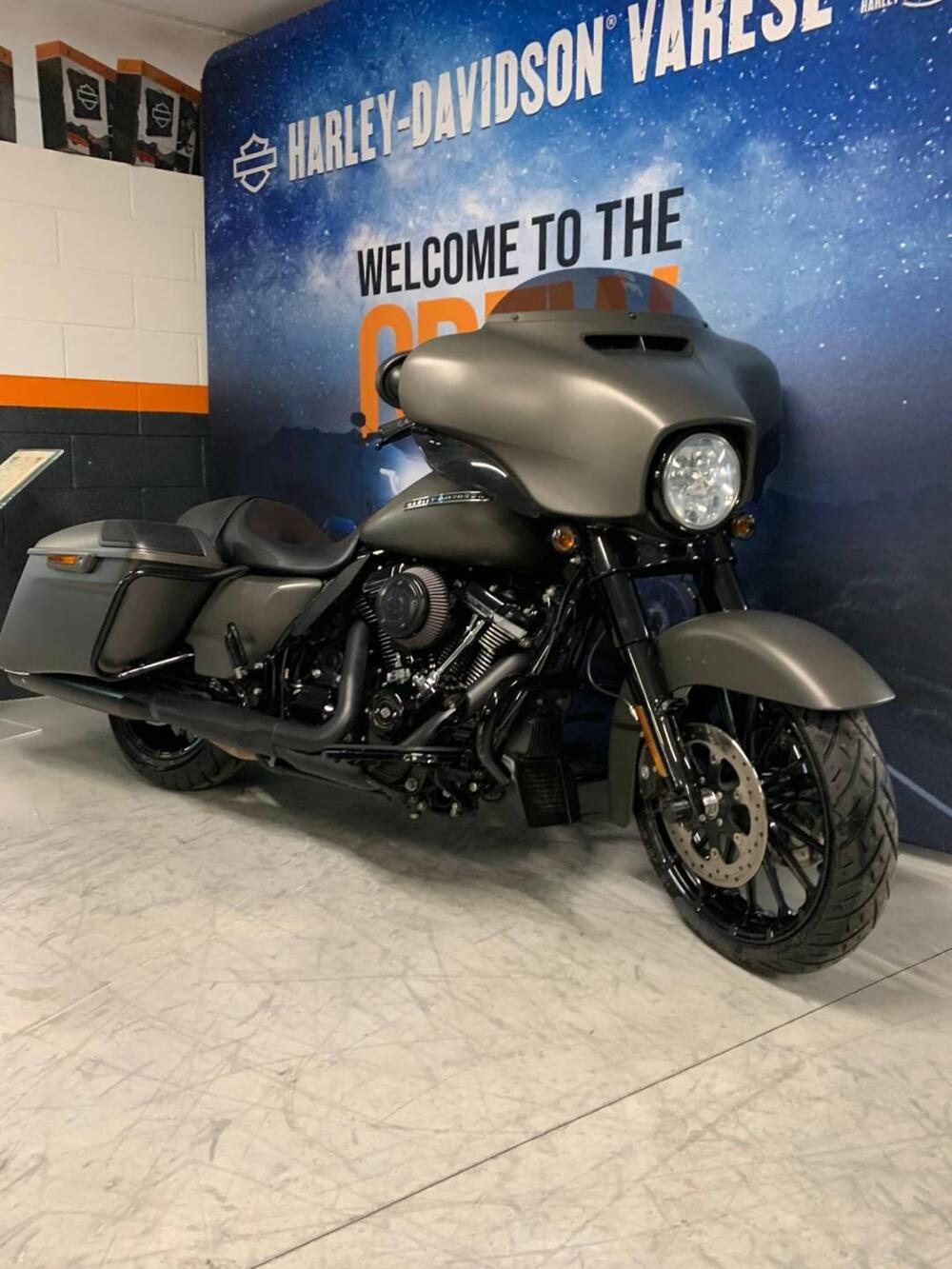 Harley-Davidson 114 Street Glide Special (2019 - 20) - FLHXS (2)