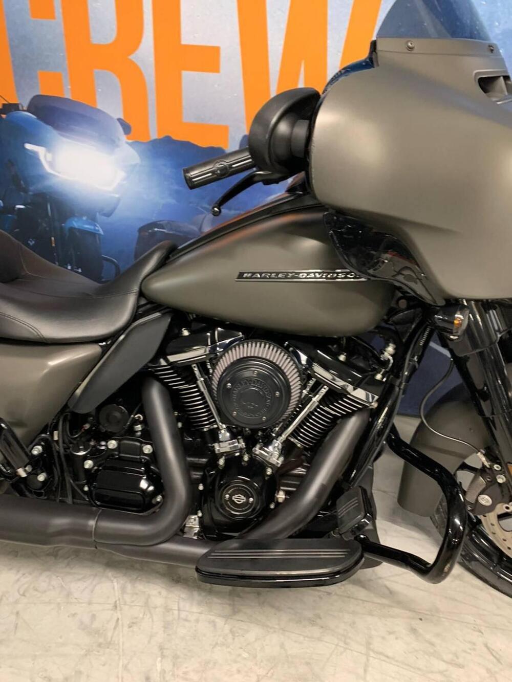 Harley-Davidson 114 Street Glide Special (2019 - 20) - FLHXS (3)