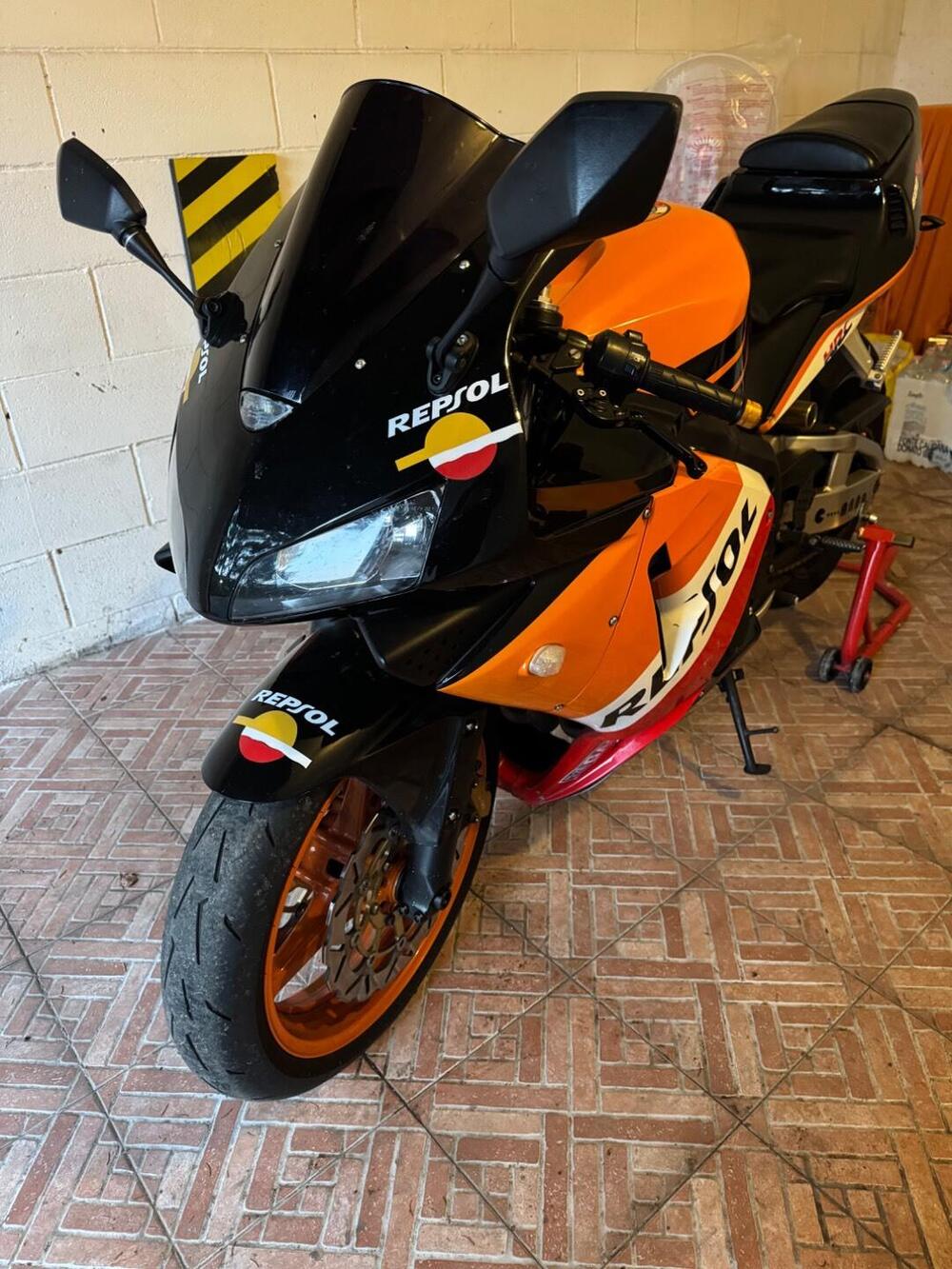 Honda CBR 600 RR (2003 - 04) (6)