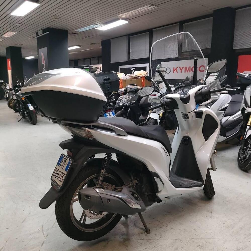 Honda SH 150 i (2017 - 19) (4)