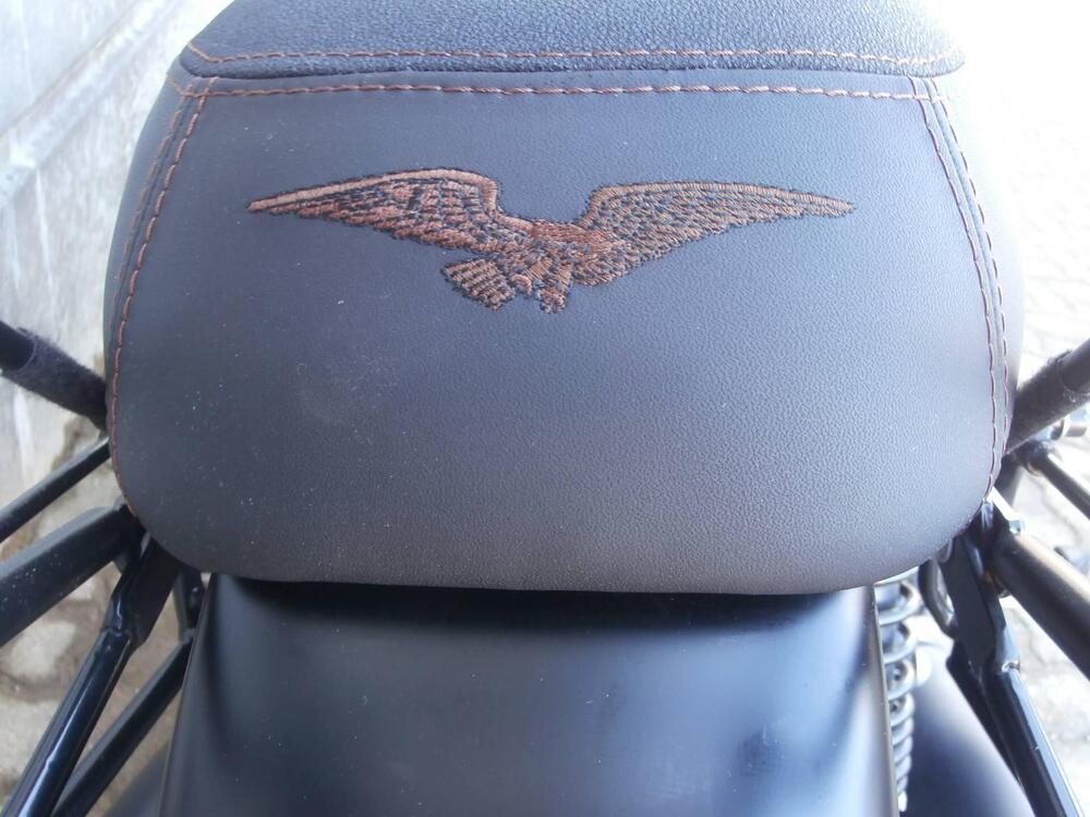 Moto Guzzi V7 III Stone Night Pack (2019 - 20) (13)