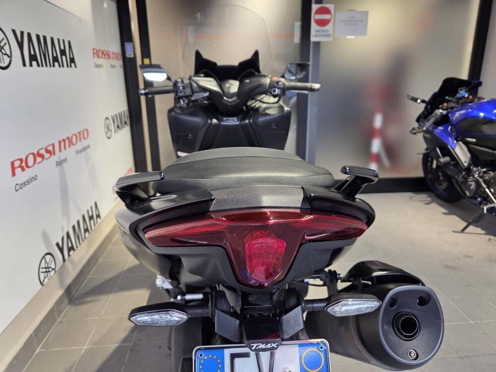 Yamaha T-Max 560 (2020 - 21) (4)