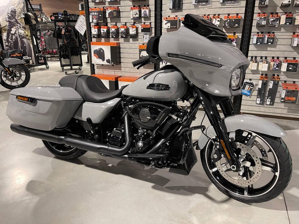Harley-Davidson Street Glide (2024 - 26)