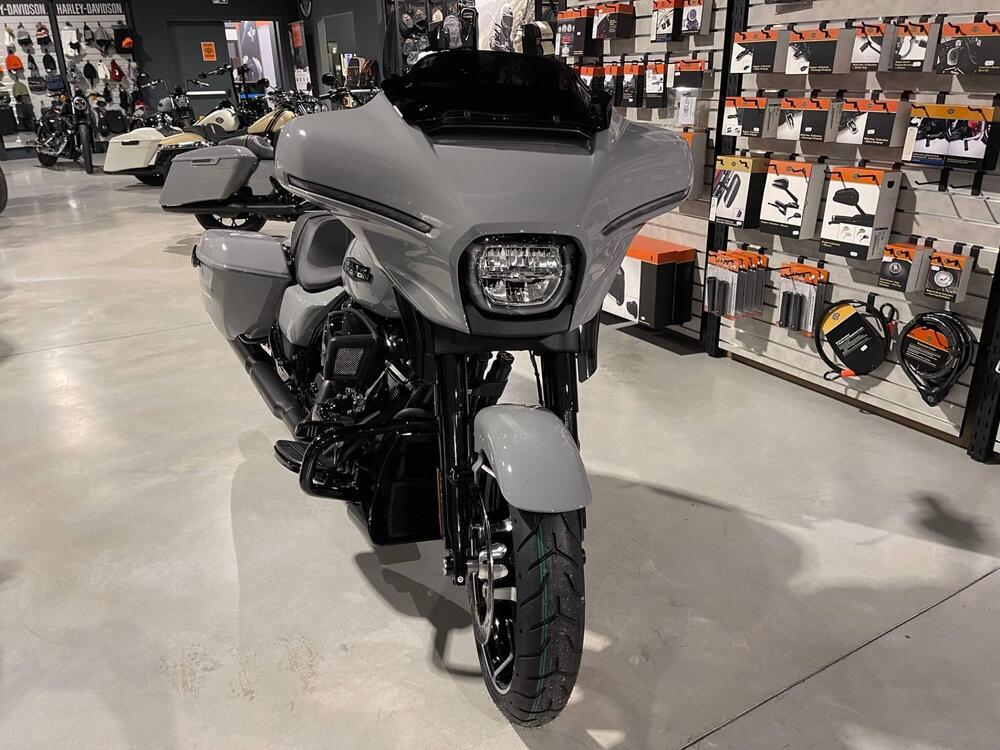 Harley-Davidson Street Glide (2024 - 26) (5)