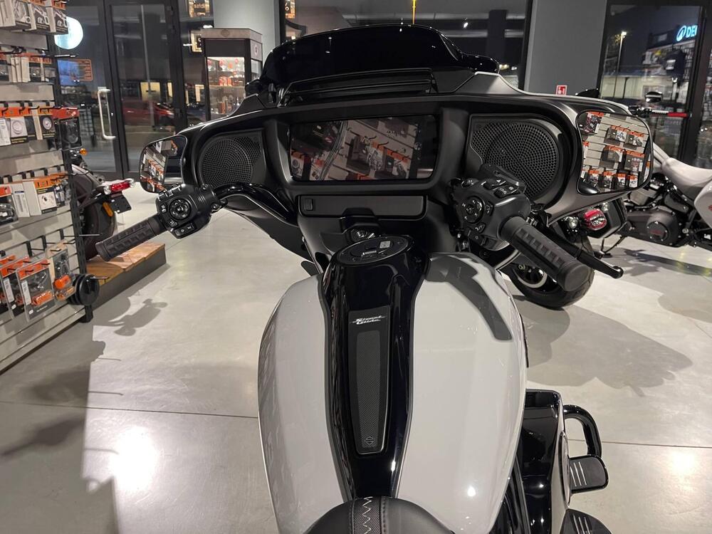 Harley-Davidson Street Glide (2024 - 26) (6)