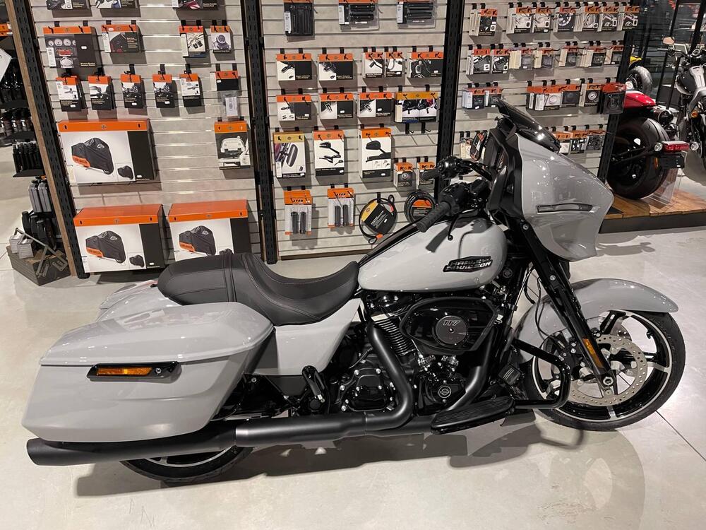 Harley-Davidson Street Glide (2024 - 26) (8)