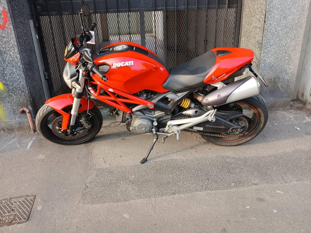 Ducati Monster 696 (2008 - 13) (4)