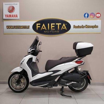 Piaggio Beverly 300 ABS-ASR (2021 - 25) usata