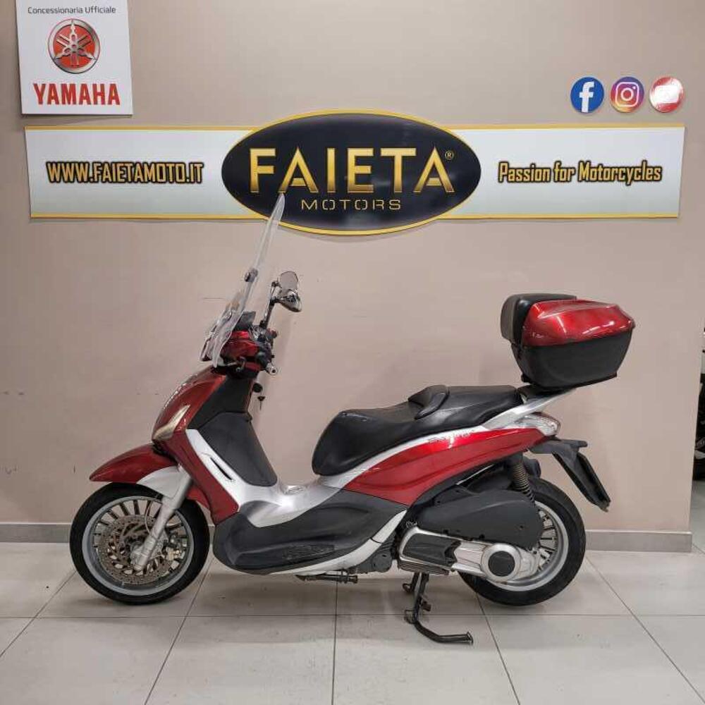 Piaggio Beverly 300 i.e. (2010 - 16)