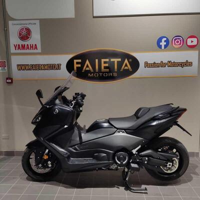 Yamaha T-Max 560 (2022 - 24) usata