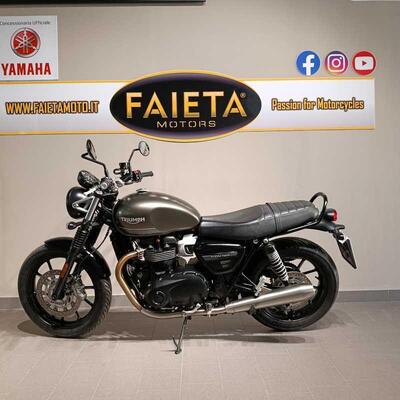 Triumph Speed Twin 900 (2023 - 24) usata