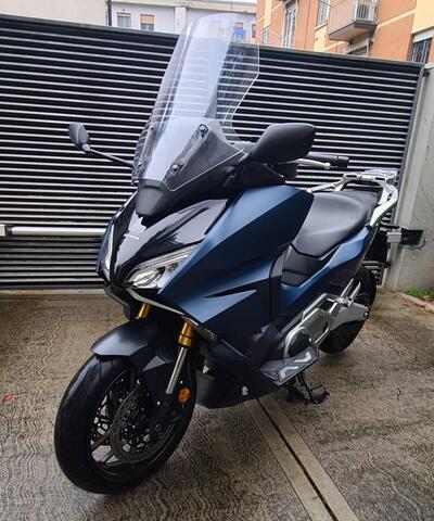Honda Forza 750 DCT Urban (2021 - 24) usata
