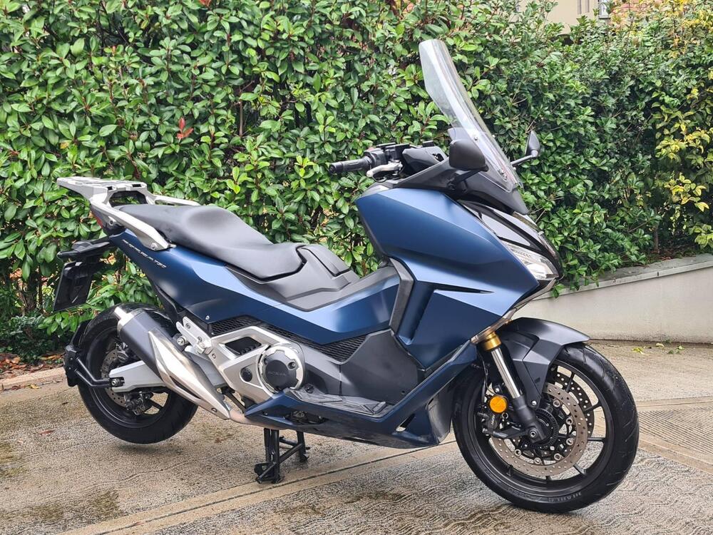 Honda Forza 750 DCT Urban (2021 - 24) (3)