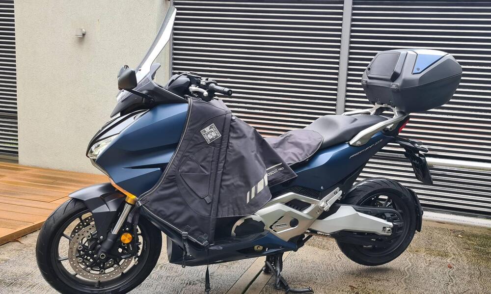 Honda Forza 750 DCT Urban (2021 - 24) (4)