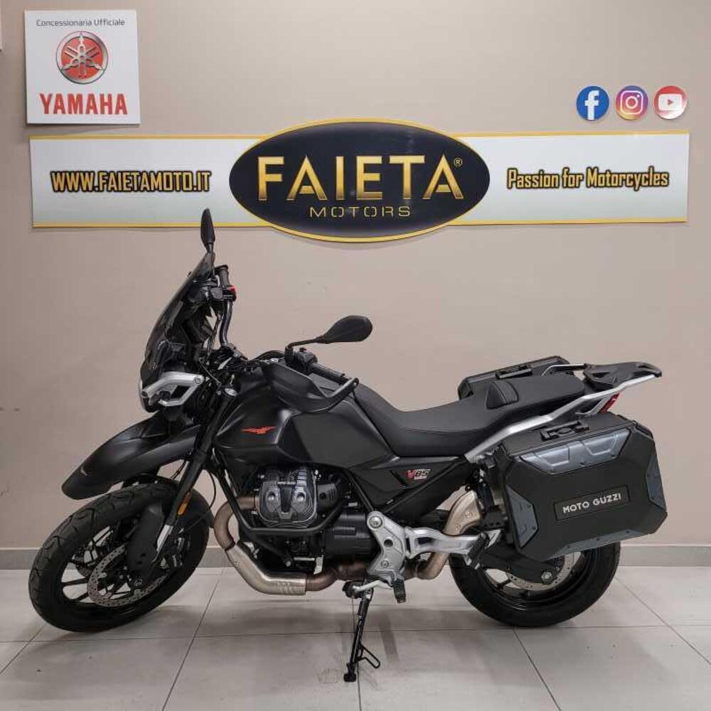 Moto Guzzi V85 Strada (2024 - 26)