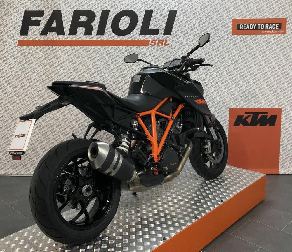 KTM 1290 Super Duke R SE ABS (2016) (2)