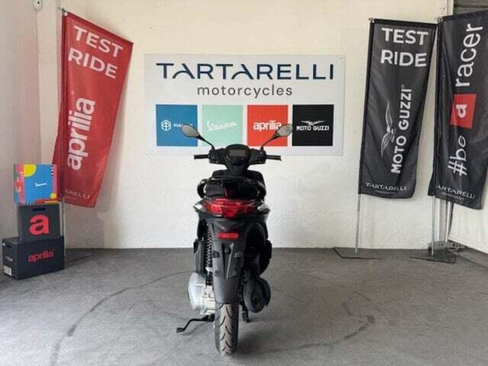 Piaggio Liberty 125 (2025 - 26) (10)