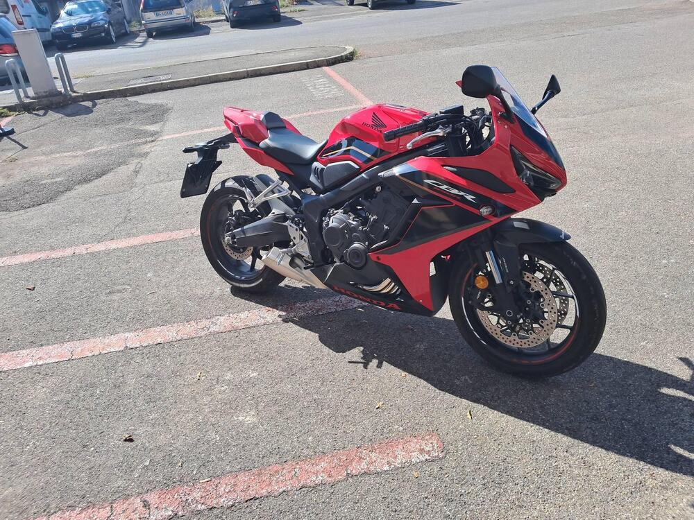 Honda CBR 650 R (2021 - 23)