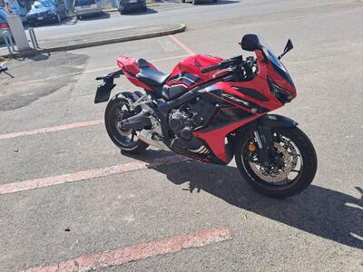 Honda CBR 650 R (2021 - 23) usata