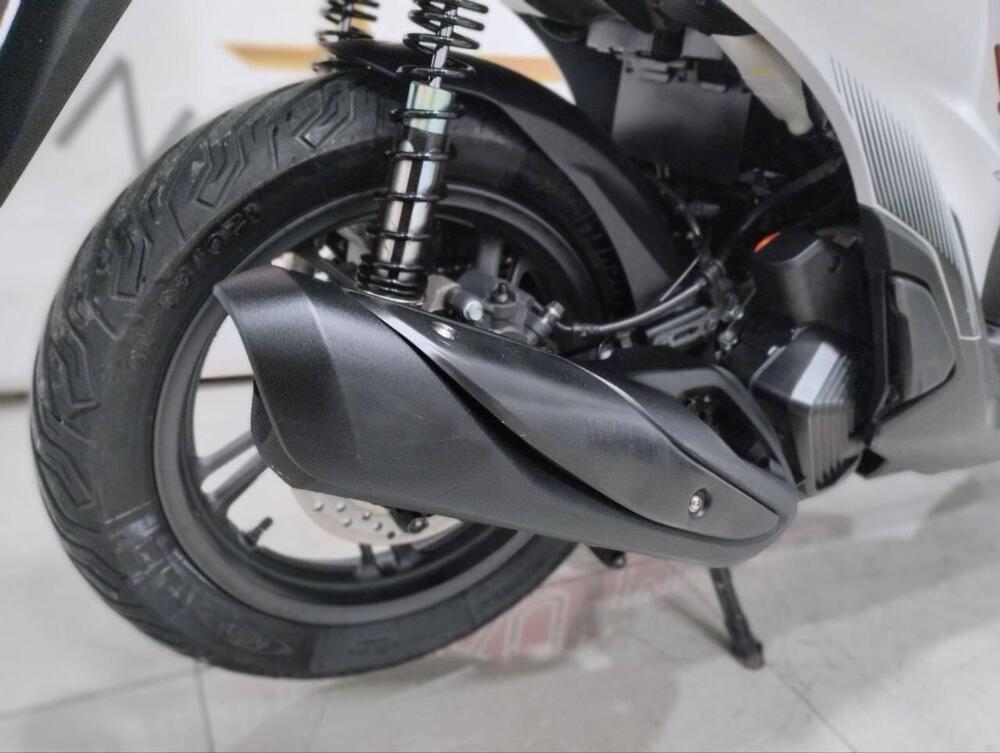 Honda SH 150i Sport (2024 - 25) (5)