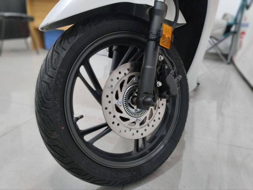 Honda SH 150i Sport (2024 - 25) (6)