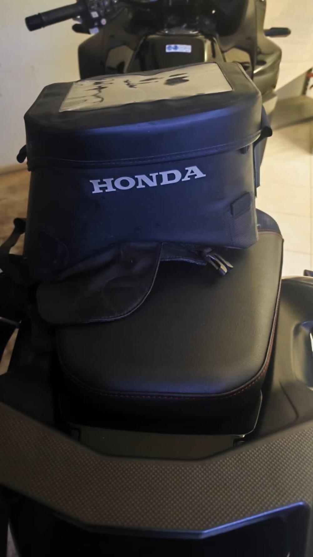 Honda NT 1100 (2022 - 24) (3)