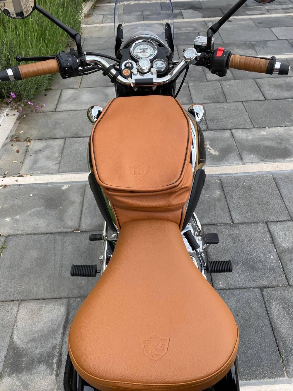 Royal Enfield Classic 500 EFI - Chrome (2017 - 20) (11)