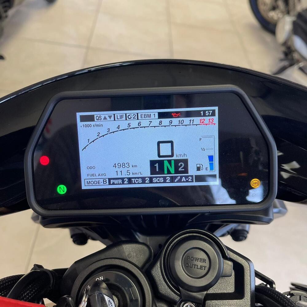 Yamaha MT-10 SP (2022 - 25) (2)