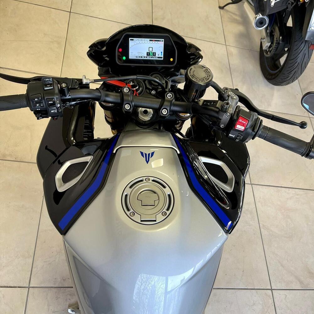 Yamaha MT-10 SP (2022 - 25) (3)
