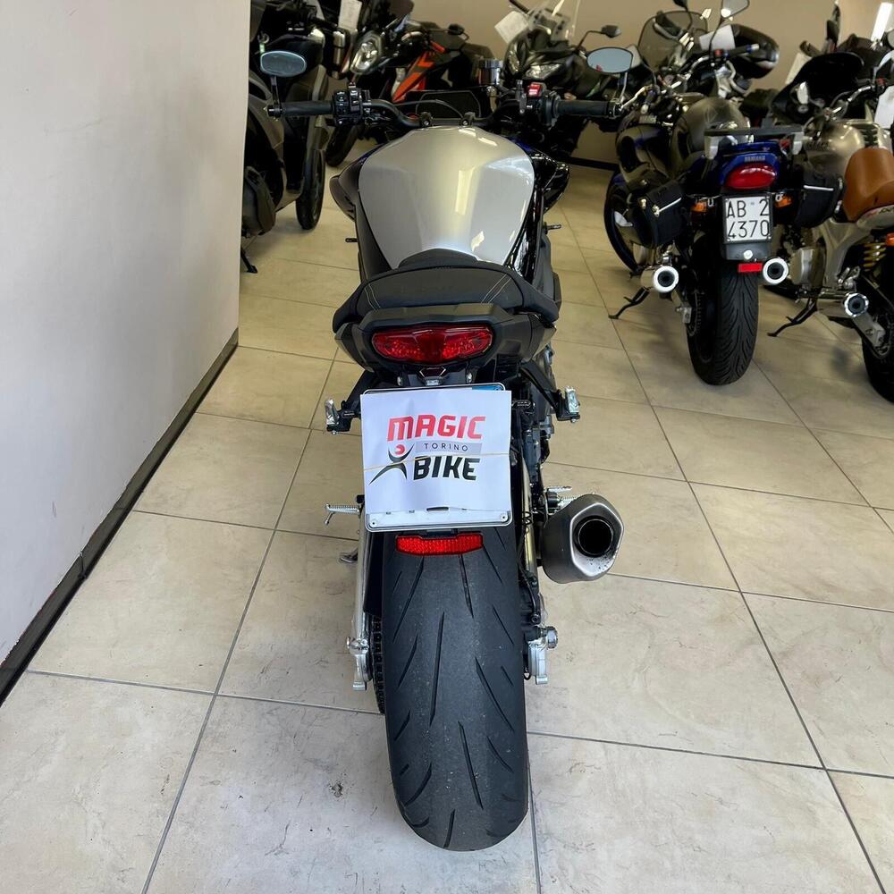 Yamaha MT-10 SP (2022 - 25) (9)