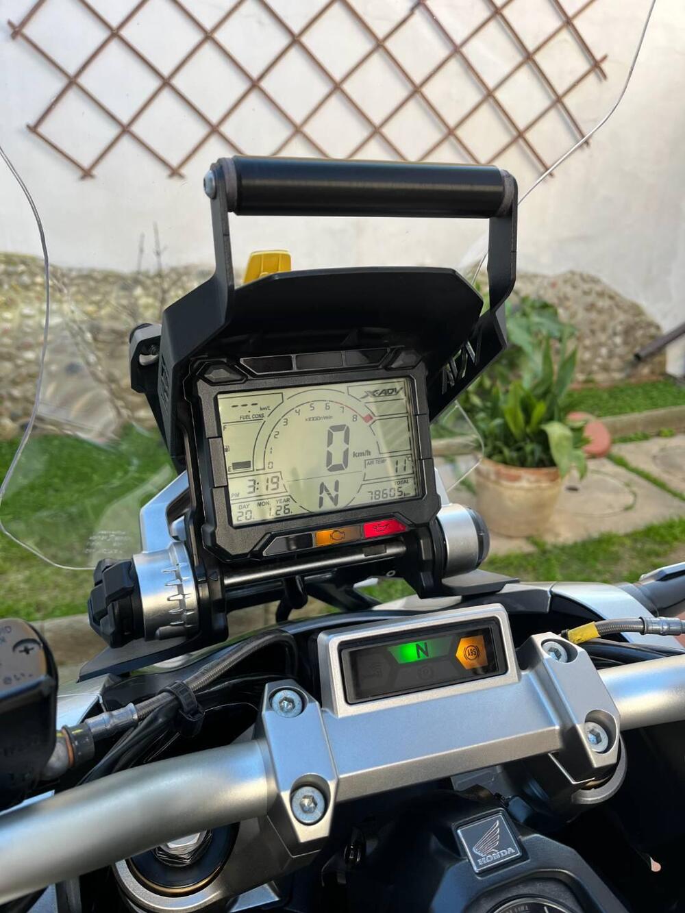 Honda X-ADV 750 (2017) (2)