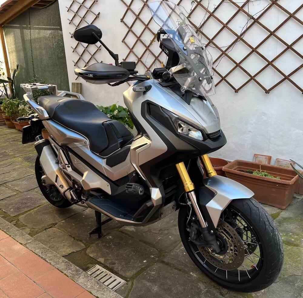 Honda X-ADV 750 (2017) (4)