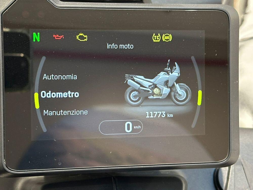 Husqvarna Norden 901 (2022 - 26) (2)