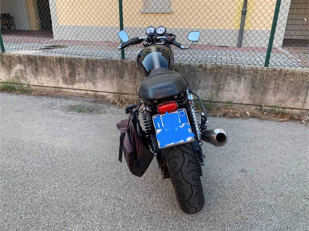Triumph Thruxton 900 (2004 - 15) (5)