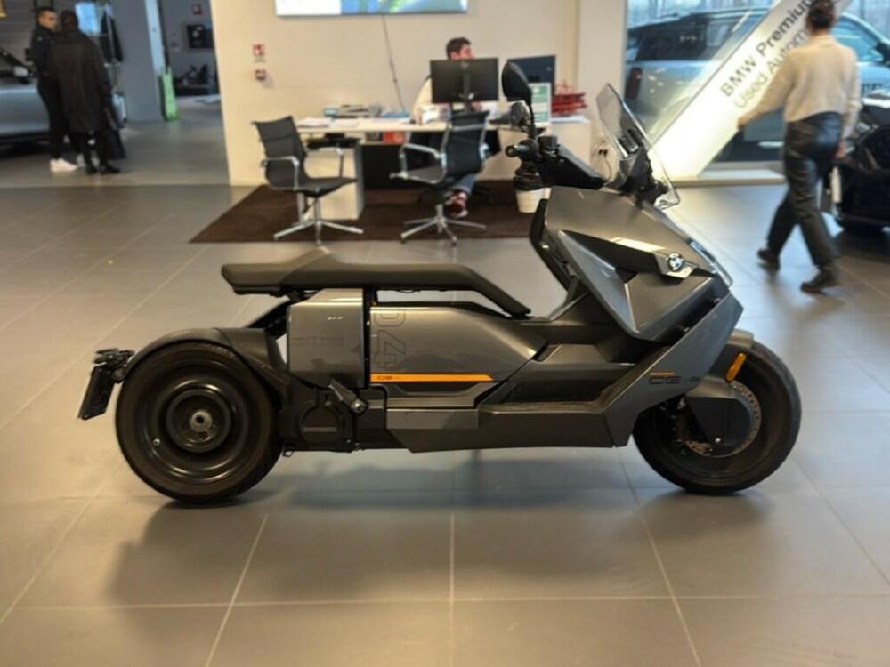 Bmw CE 04 (2021 - 25) (7)