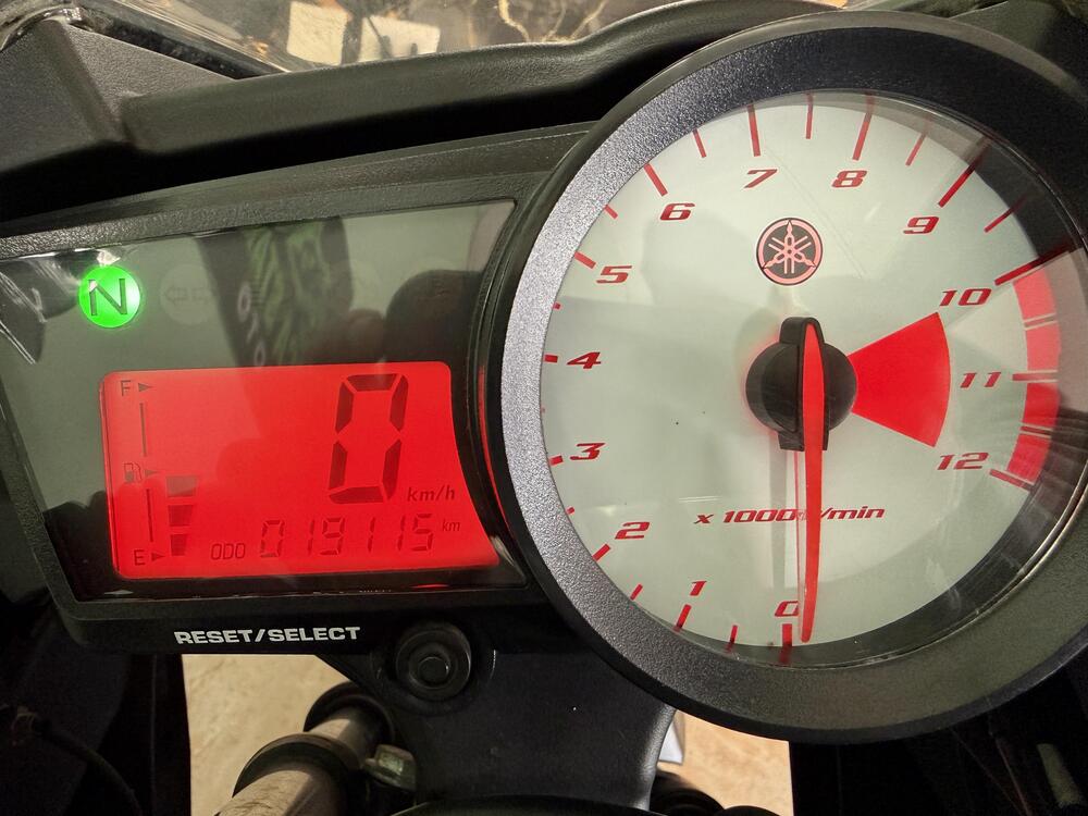 Yamaha YZF R125 (2008 -13) (9)