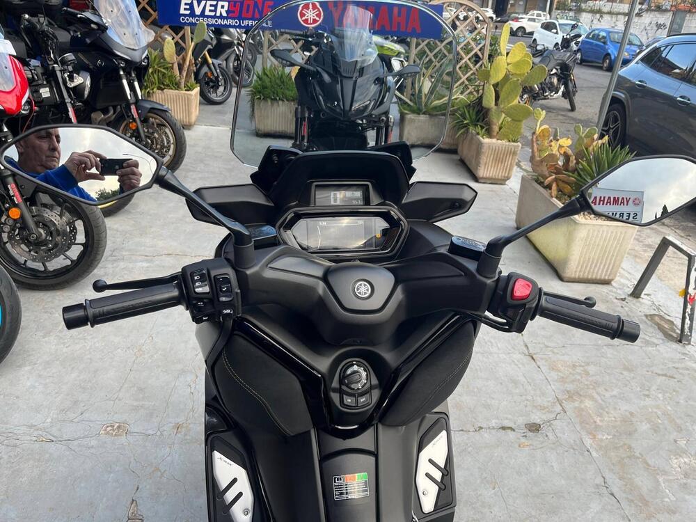 Yamaha X-Max 300 Tech Max (2021 - 24) (3)