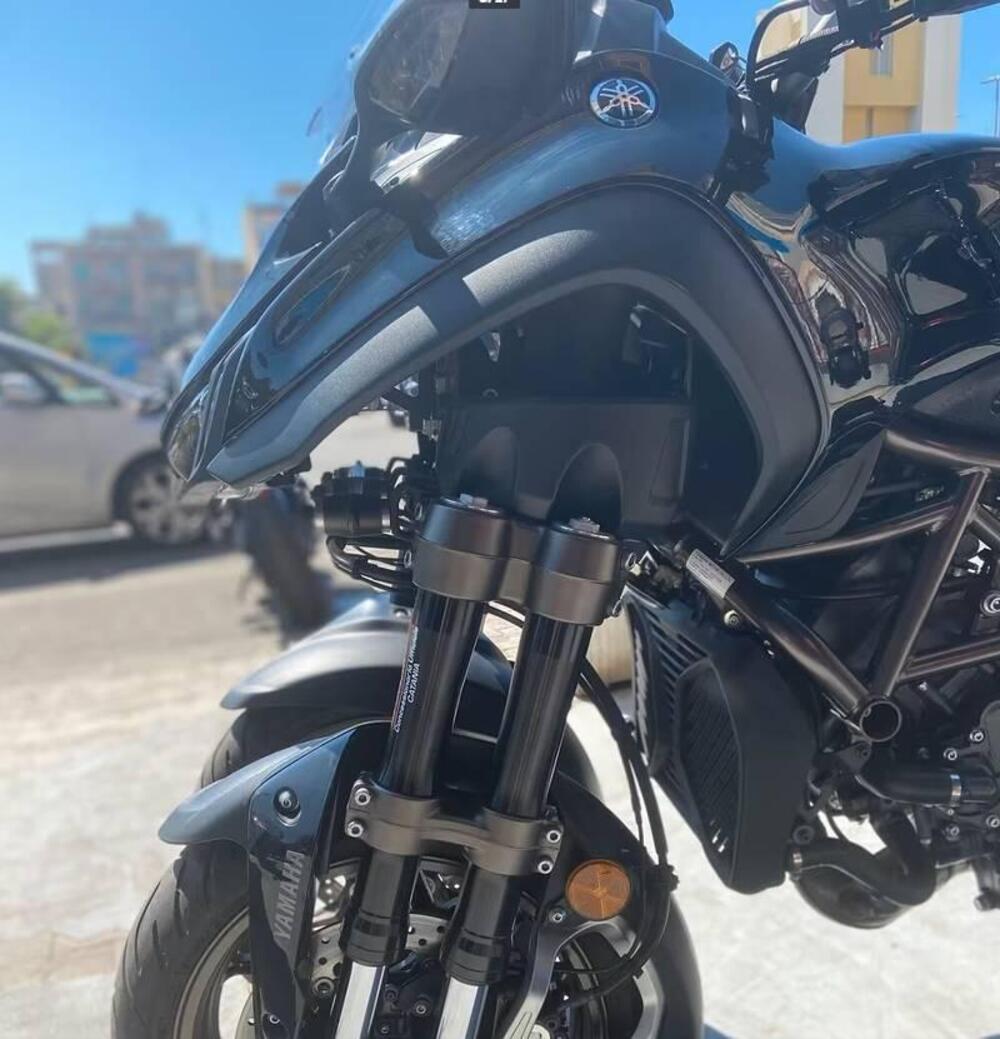 Yamaha Niken 890 GT (2023 - 26) (3)